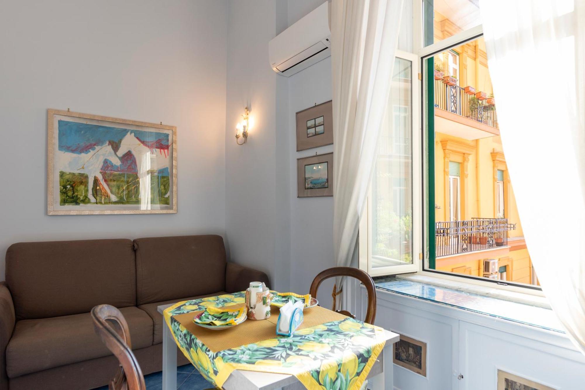 B&B Le Stanze Dei Mille Neapol Exteriér fotografie